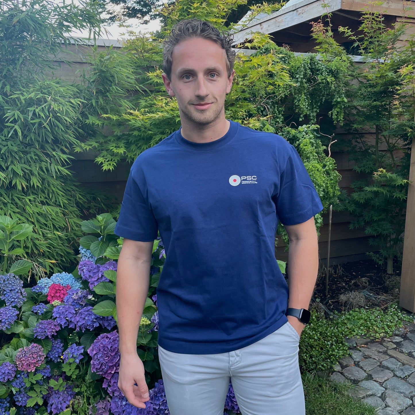 T-shirt 'Vinyl' Blauw