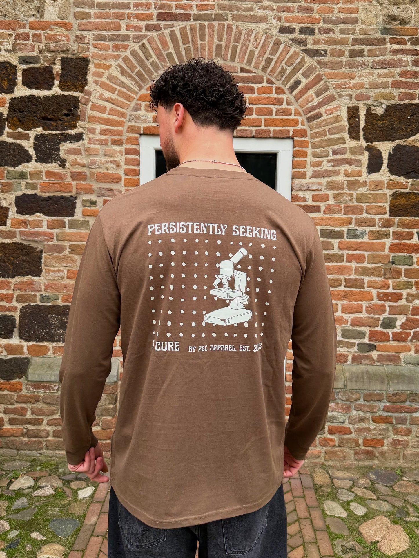 Pre-order Longsleeve Microscoop
