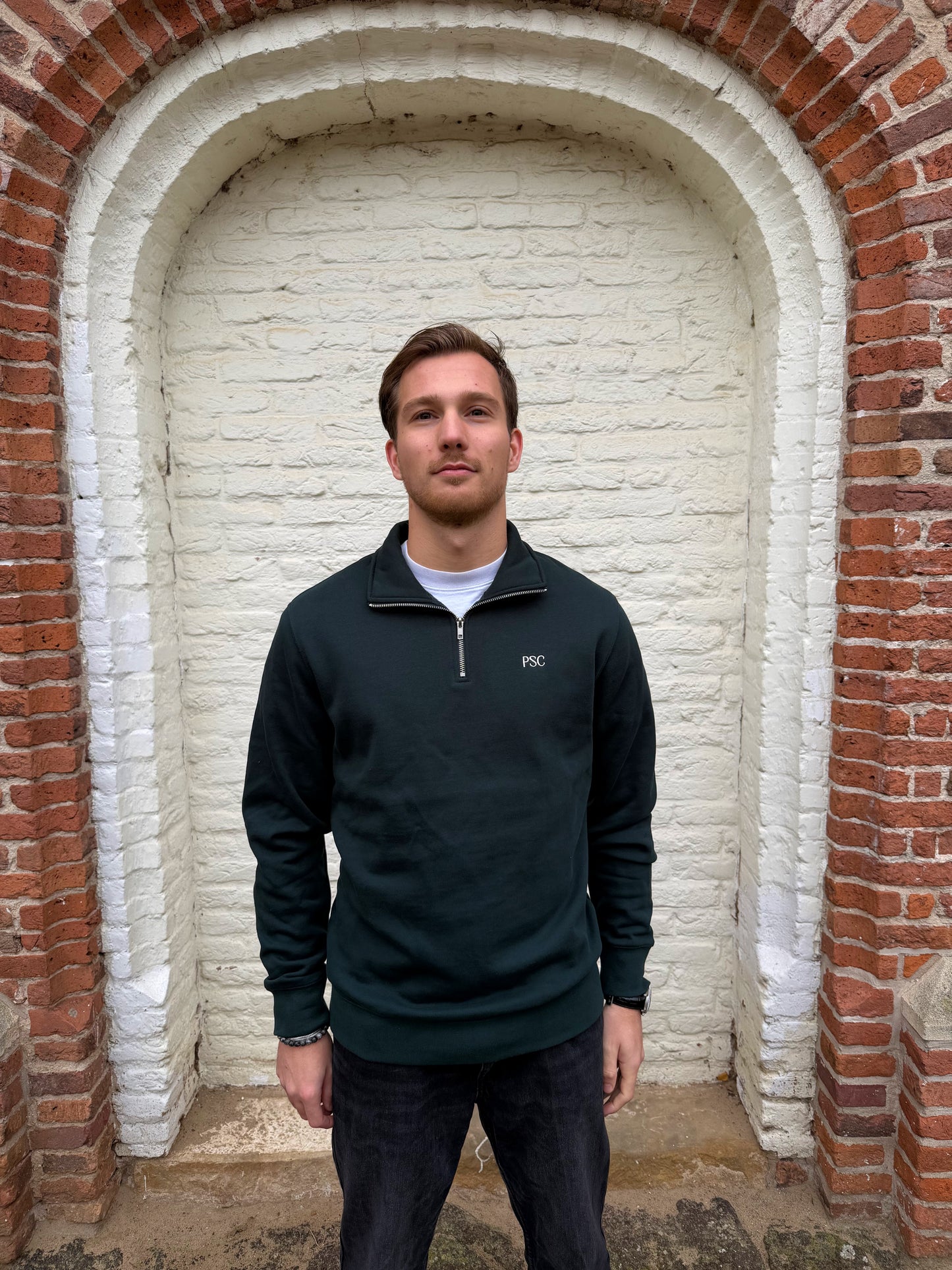 Pre-order Half Zip Trui