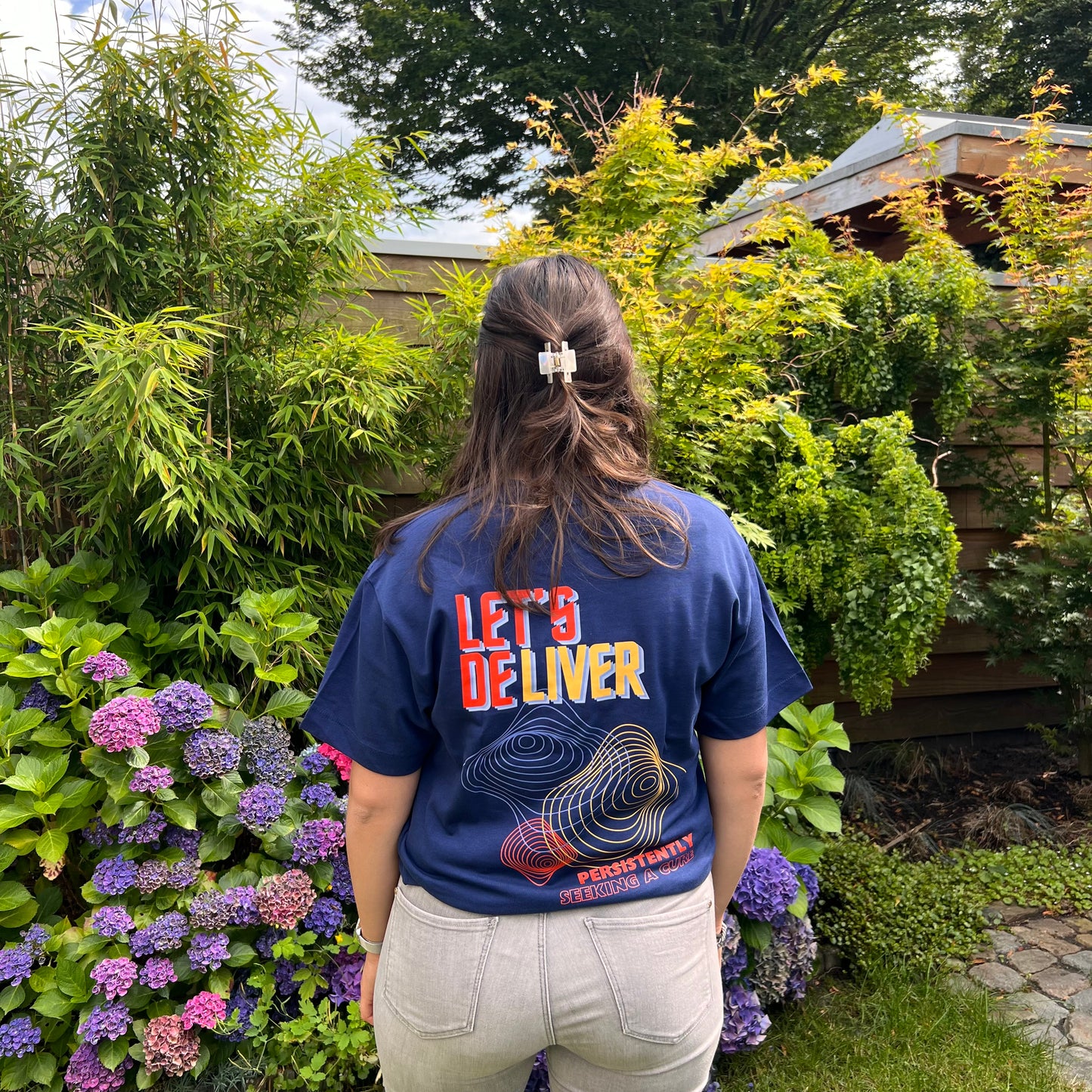 T-shirt 'Deliver' Blauw